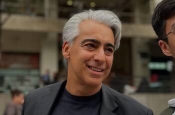 Desde $25.000.000: así es la Toyota RAV4 de Karen Doggenweiler que le robaron a Marco Enríquez-Ominami