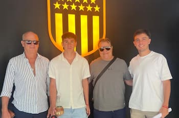 Era una de las joyas de la U y se fue con polémica de Chile: el vuelco que tuvo la carrera de Marco Oroná