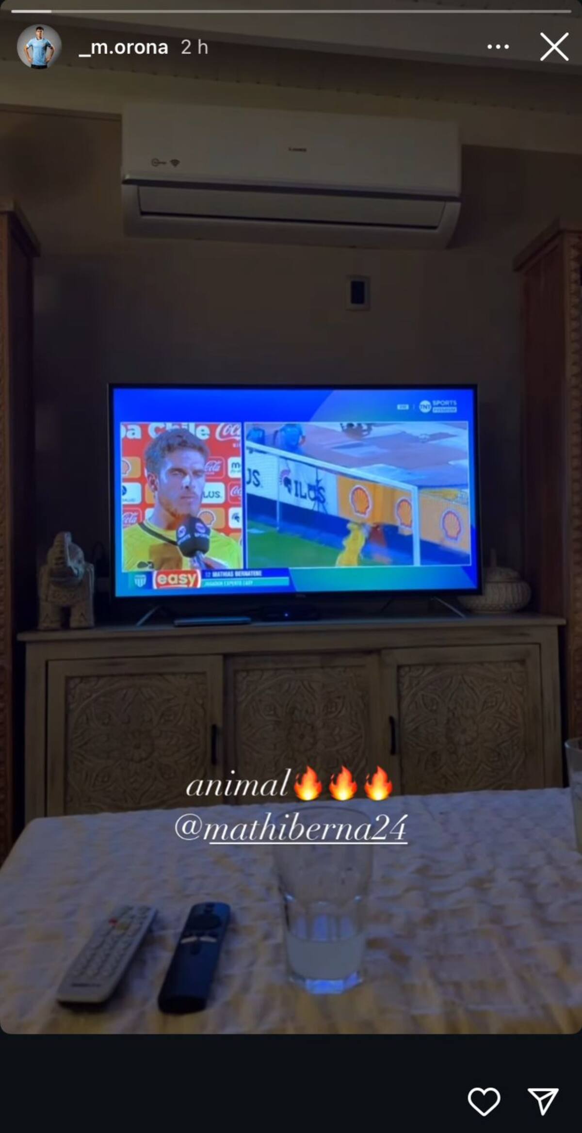 Siguió el partido de la U contra Magallanes.