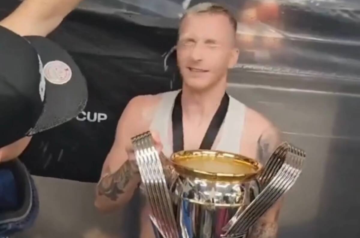 Marco Reus ganó el primer título de liga de su carrera y festejó con todo el triunfo en la MLS