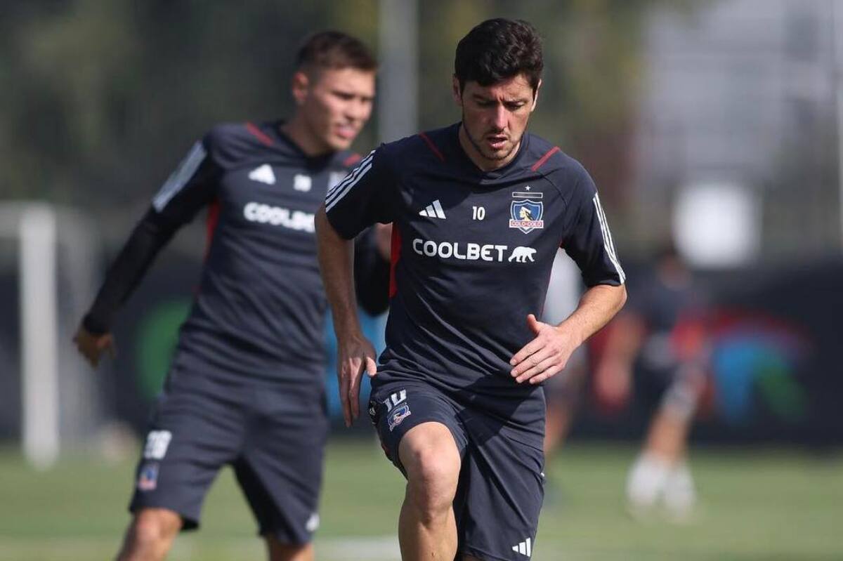 Marco Rojas volvió a no ser considerado por el entrenador Gustavo Quinteros en Colo Colo. (Foto: @ColoColo)