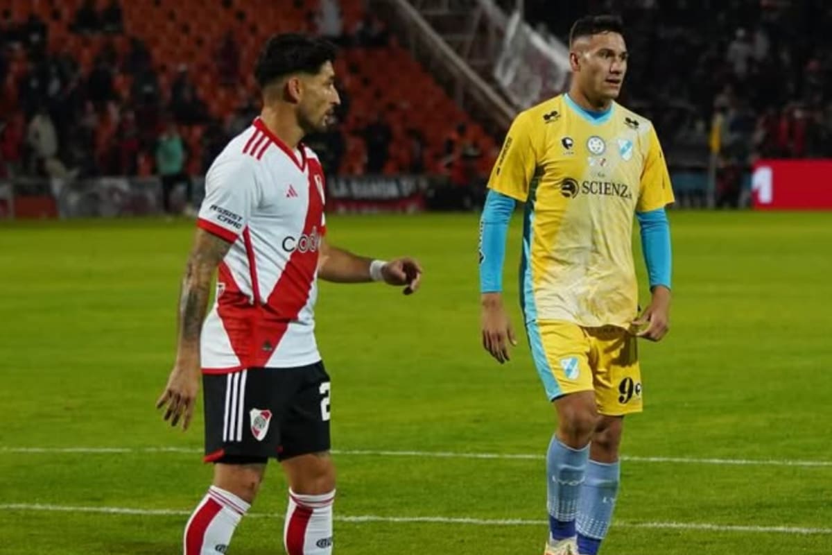 El delantero en su paso por Argentina. Foto: @arturiamarcos en Instagram.