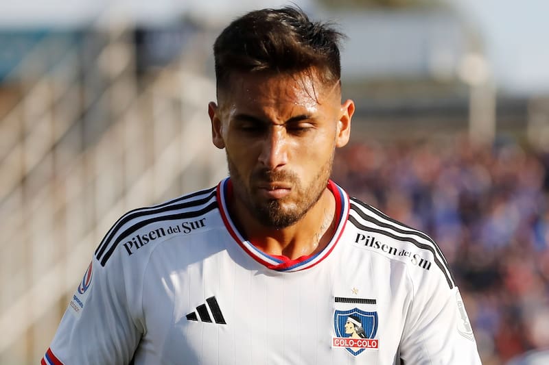 Marcos Bolados perdería la titularidad en el duelo entre Colo Colo y Everton de Viña del Mar