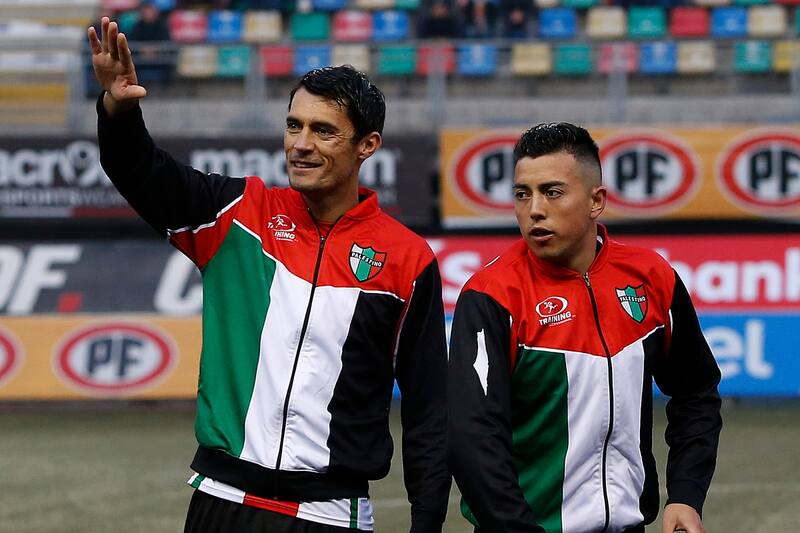 Marcos González se retiró con la camiseta de Palestino. Crédito: Agencia Aton.