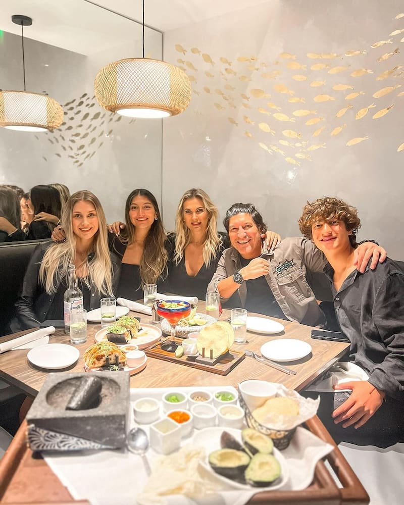 María Alberó celebró sus 52 años en familia.