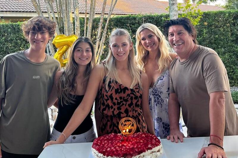 María Albero e Iván Zamorano celebraron el cumpleaños de Blu Dumay.