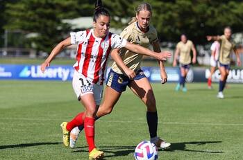 VIDEO | “Cote” Rojas volvió con un gol a la Primera División de Australia