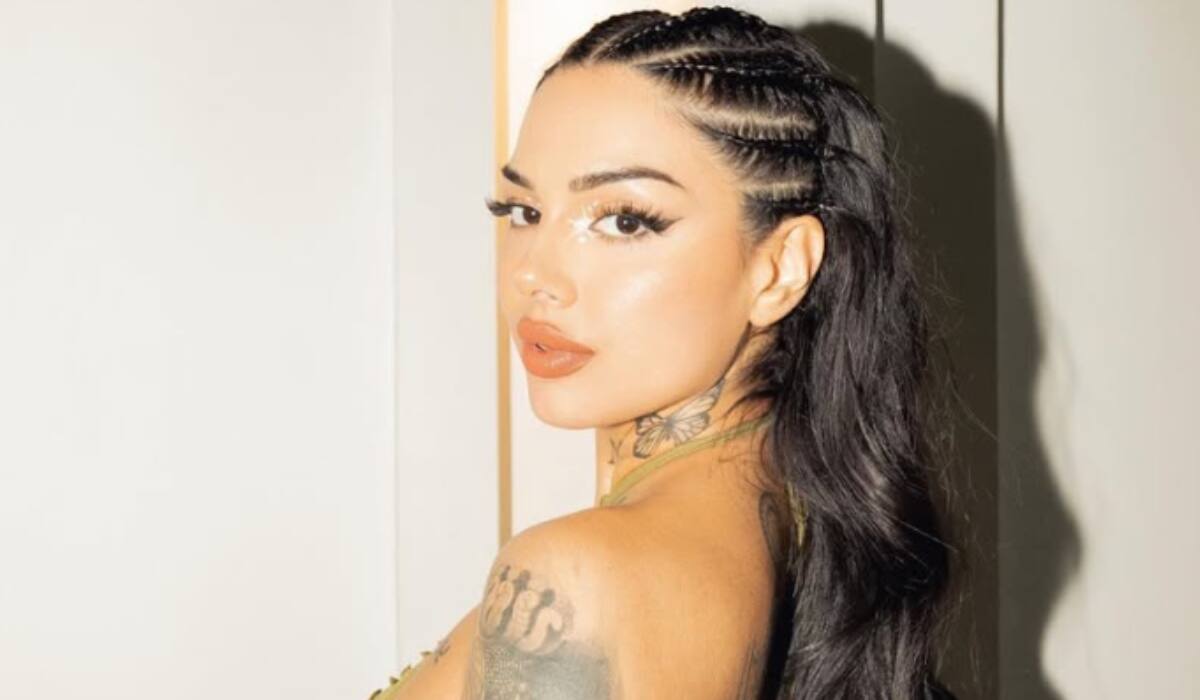 estrenó nuevo single.