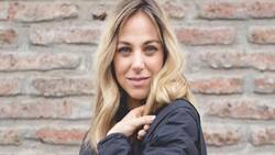 Mariana Derderián reaparece en redes sociales con famoso futbolista chileno disfrutando de la playa