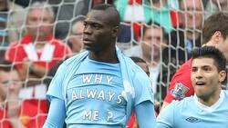 Quién más que tú: Mario Balotelli se hace viral por tirar un petardo dentro del camarín