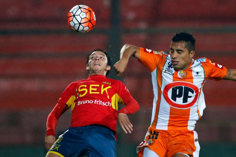 Hinchas de Unión Española hoy piden que vuelvan varios jugadores icónicos del club. Foto: Agencia Aton