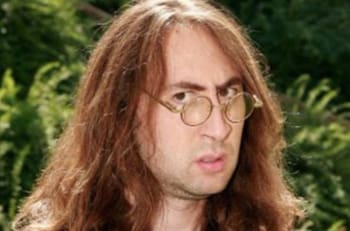 De chico nerd a galán de la TV: El impactante antes y después de Mario Ortega