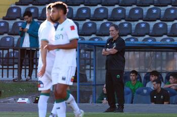 Busca convencer a Mario Salas: está a prueba en Deportes Temuco y aspira a ser fichado en el club