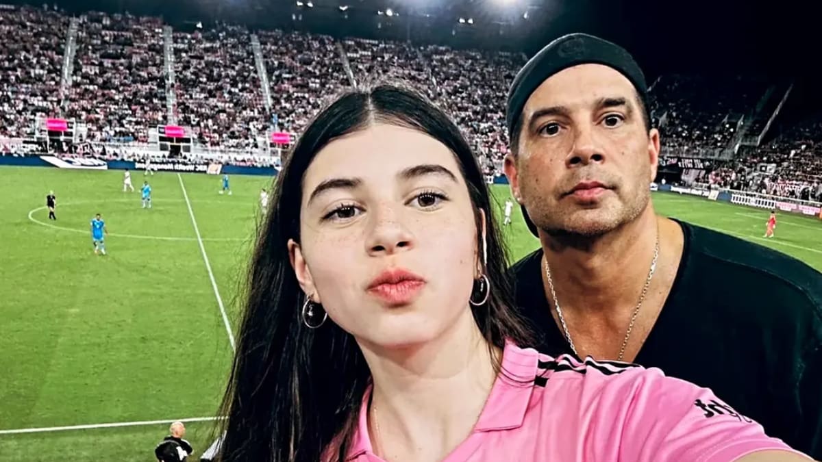 “Me abrió Julieta y quedó para adentro”: Mario Velasco sorprendió a su hija en Miami por su cumpleaños