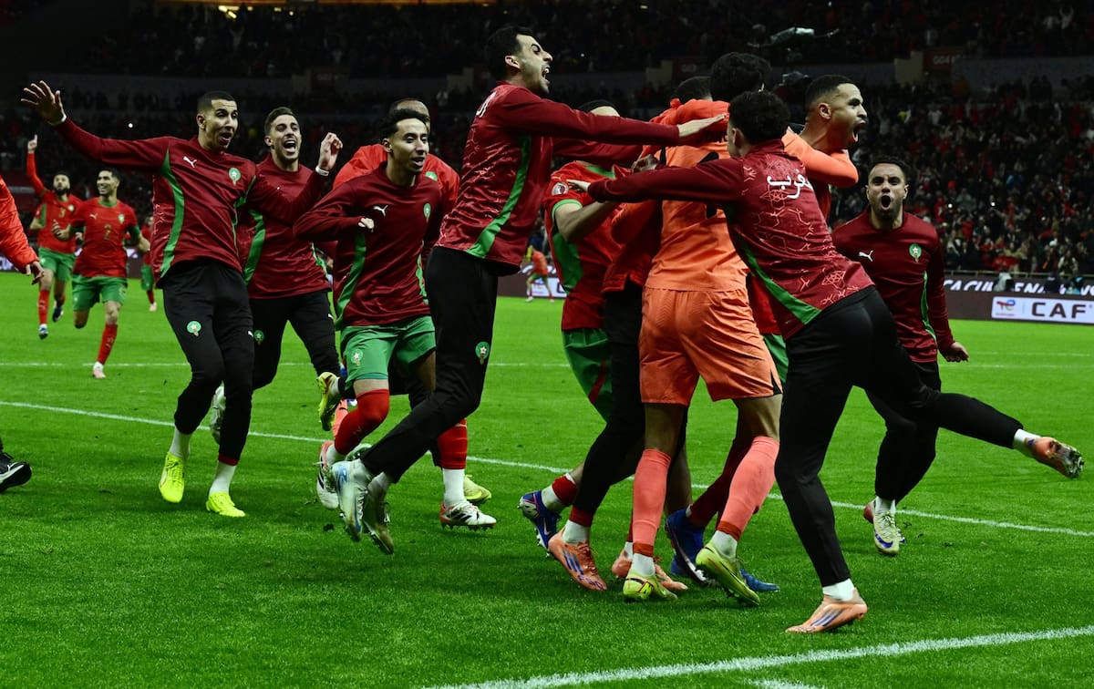 El anfitrión ganando por penales a Nigeria. Foto: EFE