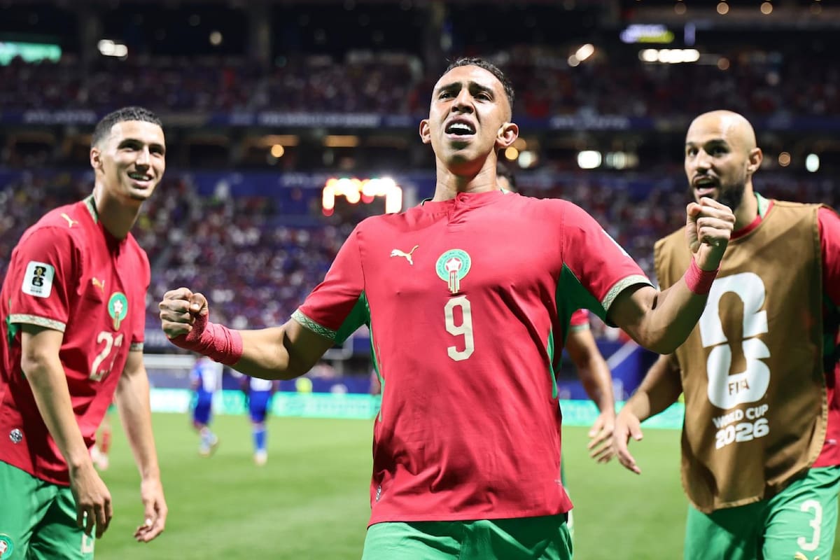 Los noragfricanos van ante Países Bajos este lunes. EFE.