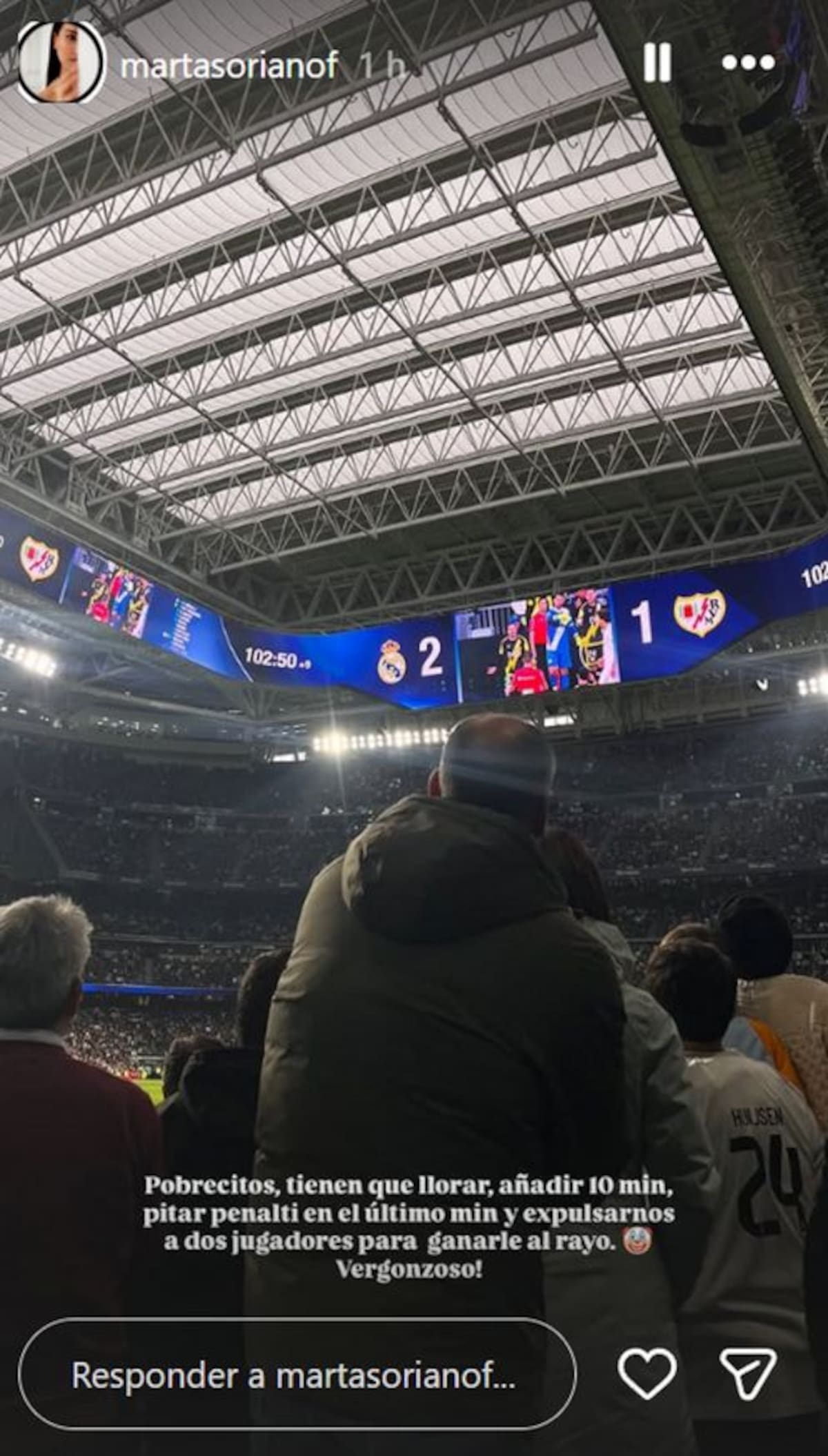 La pareja del futbolista del Rayo Vallecano criticó el triunfo del Real Madrid.