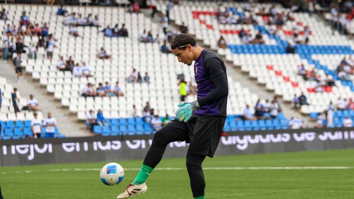 “No he conversado con nadie de Colo Colo todavía. Es un sueño jugar ahí, pero no creo que sea el momento”