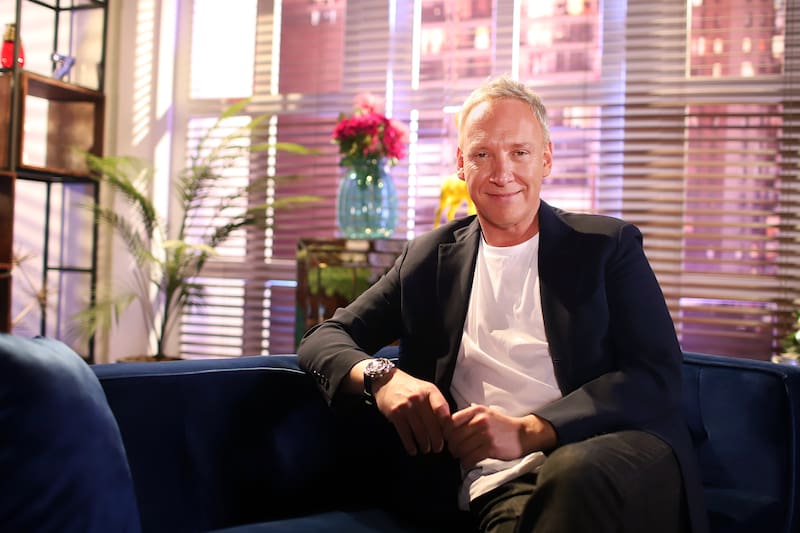 Martín Cárcamo detalla su experiencia en el hotel del padre de Denise Rosenthal