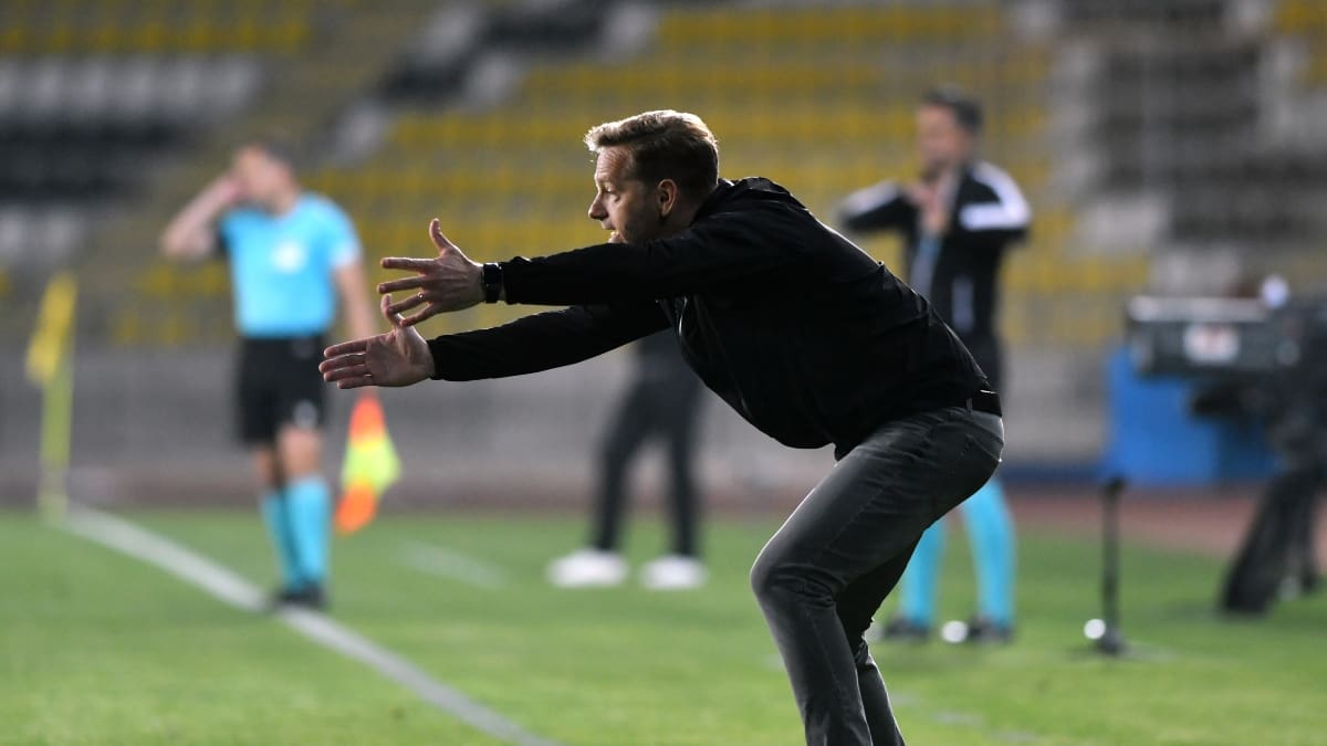 Equipo chileno clasificado a Copa Sudamericana tendrá que salir a buscar nuevo DT para 2024