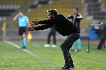 Equipo chileno clasificado a Copa Sudamericana tendrá que salir a buscar nuevo DT para 2024