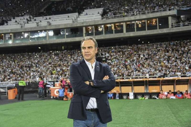llega a Nacional de Montevideo, en reemplazo de Álvaro Recoba.