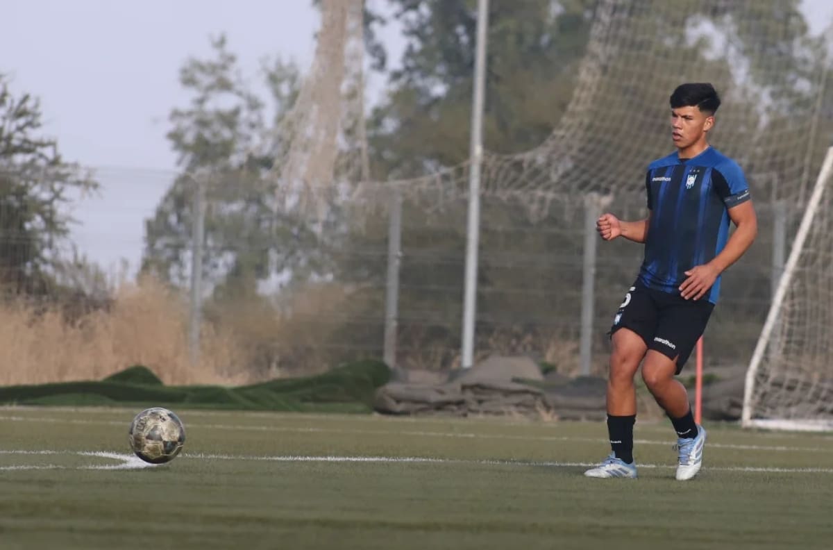 “Se encuentra muy grave”: Piden cadena de oración para jugador de Huachipato