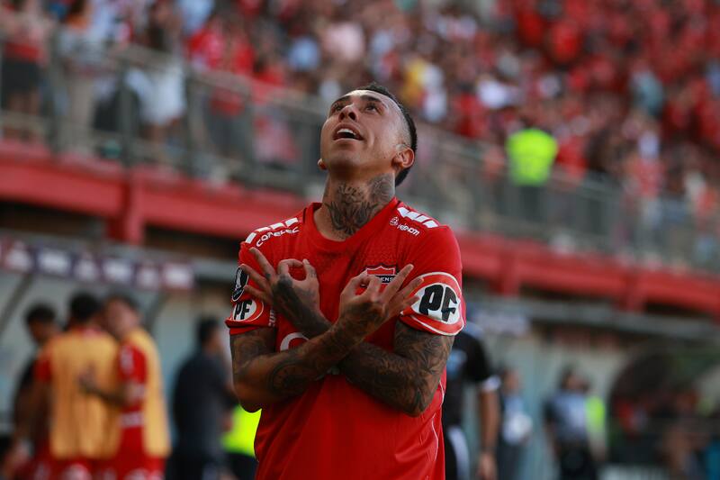 Dejó nuevamente el fútbol chileno entre críticas. Foto: Photosport