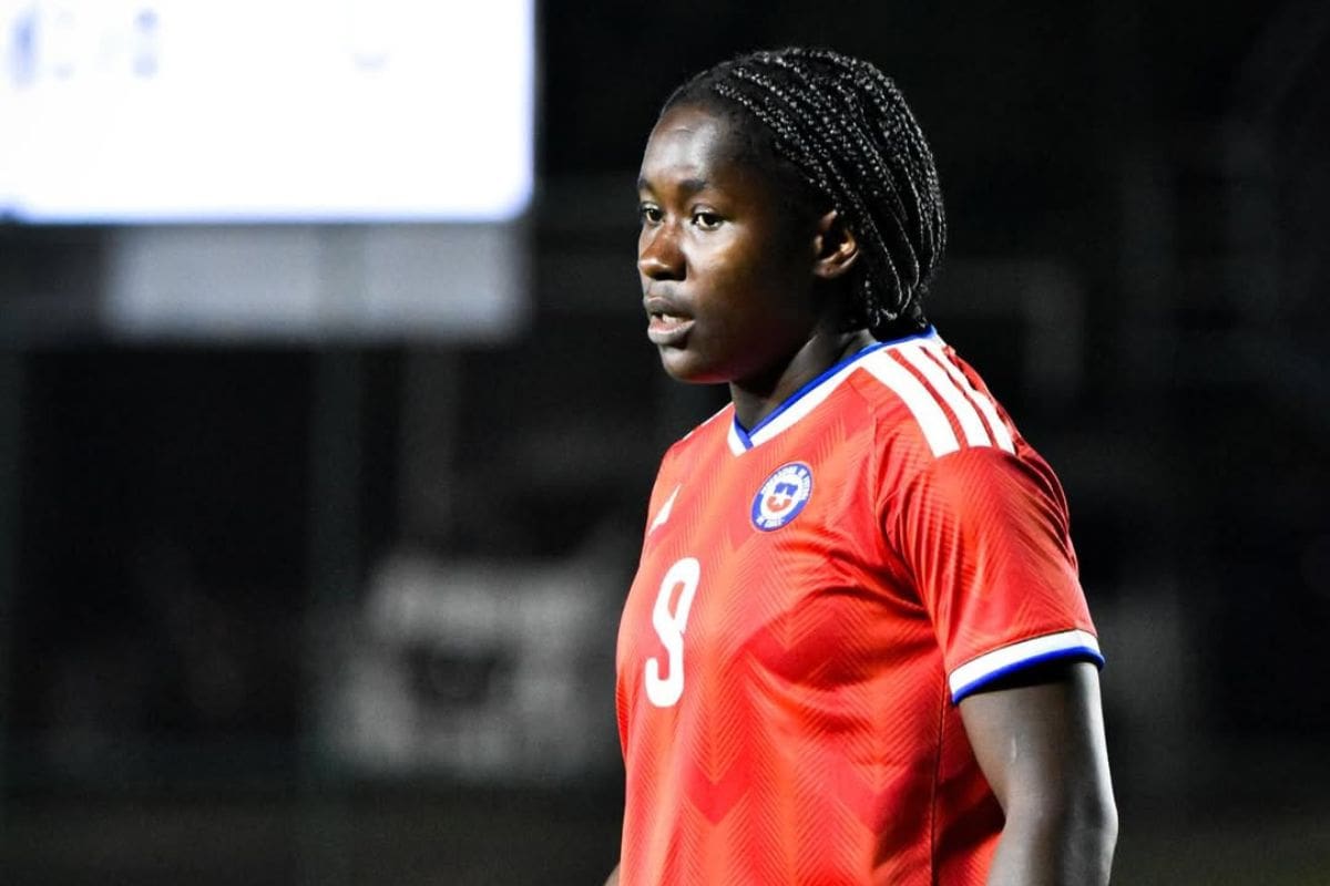 La delantera chilena ha sido constrantemente acosada en redes sociales. Foto: Comunicaciones/FFCh