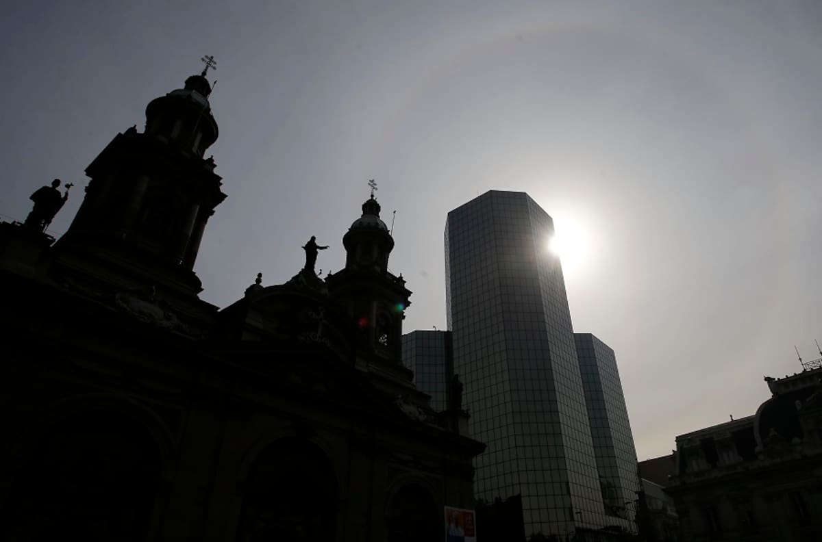 El tiempo para Santiago: Se mantendrá el calor pero aumentará la brisa