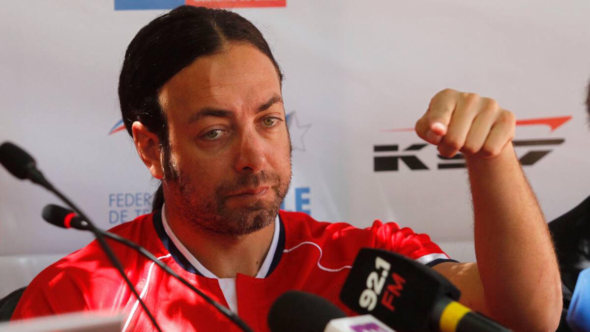 Massú y 66 deportistas solicitaron al Minsal funcionamiento de recintos privados