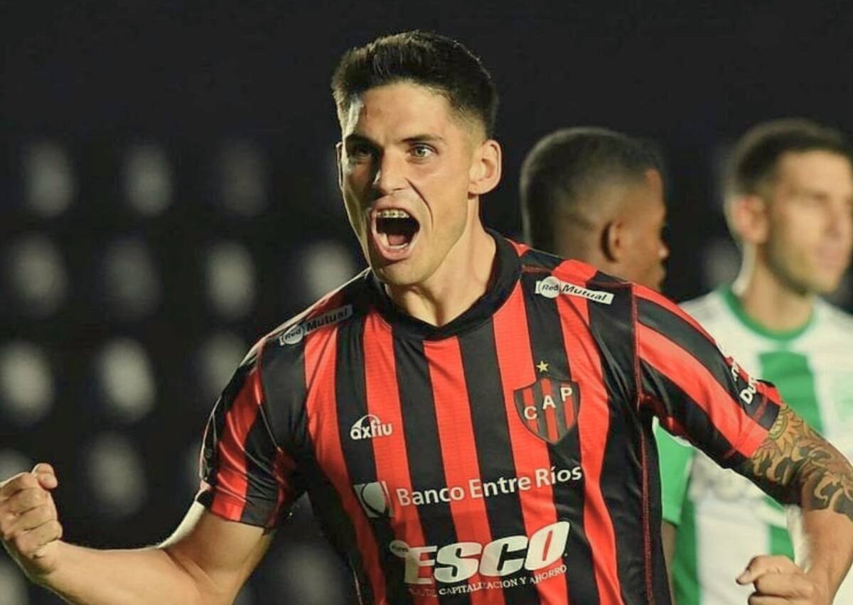 El delantero en su época en Patronato.