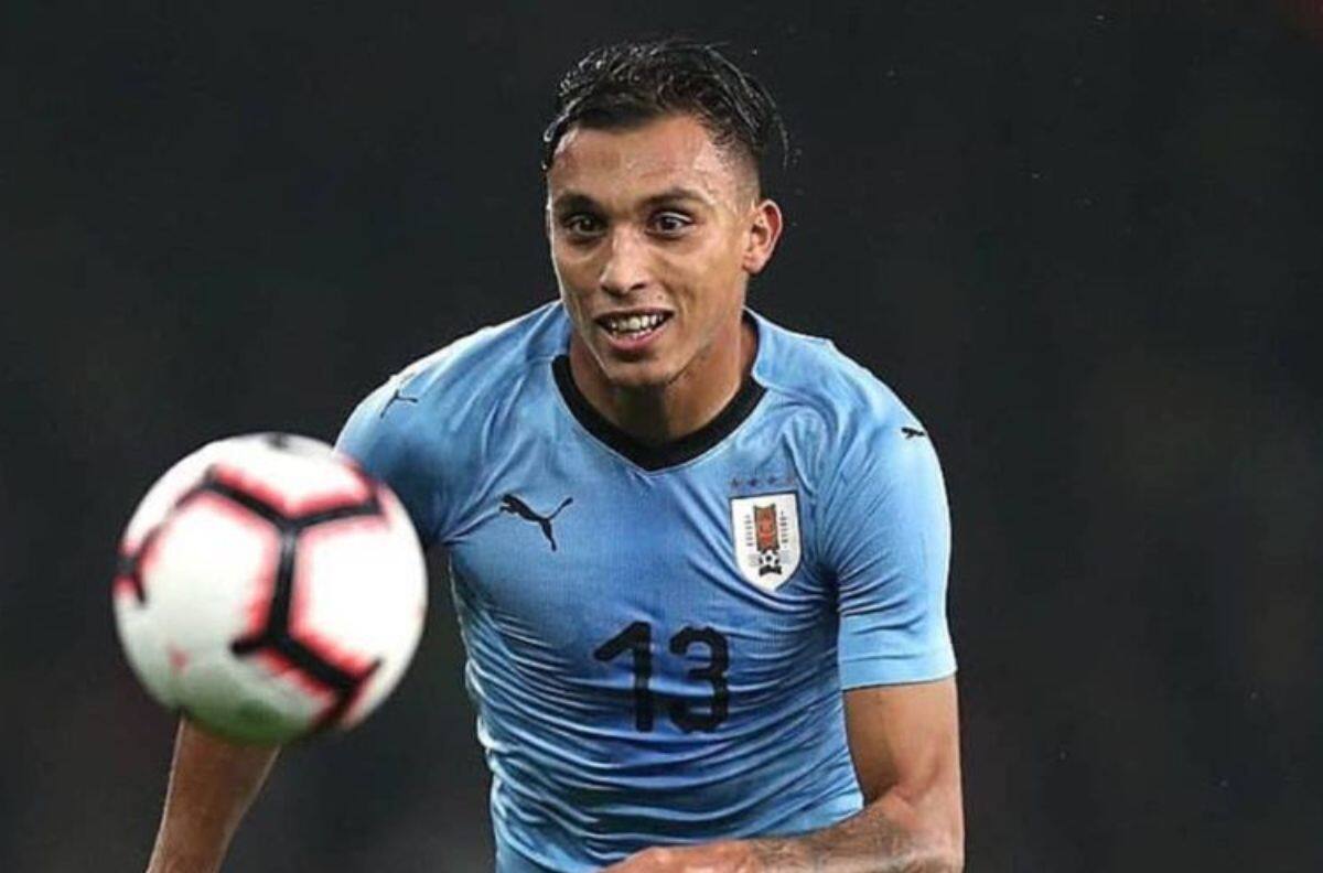 Jugó en La Celeste y no olvida el “dedo de Jara”: “Como uruguayo me dio bronca, pero como futbolista uno lo entiende”