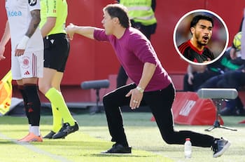 Matías Almeyda llena de elogios al reemplazante de Gabriel Suazo en Sevilla: “Está aprovechando”