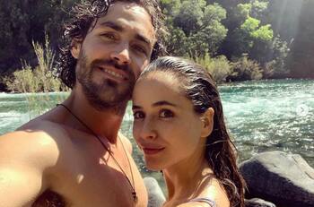 Juanita Ringeling y Matías Assler anuncian que serán nuevamente padres con tierna foto familiar