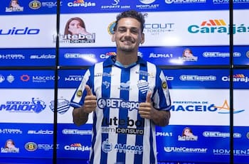 Fue clave en un título: futbolista chileno cambia sorpresivamente de equipo en Brasil