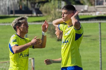 Fue desechado por Colo Colo y ahora es uno de los máximos goleadores de su club en el fútbol chileno