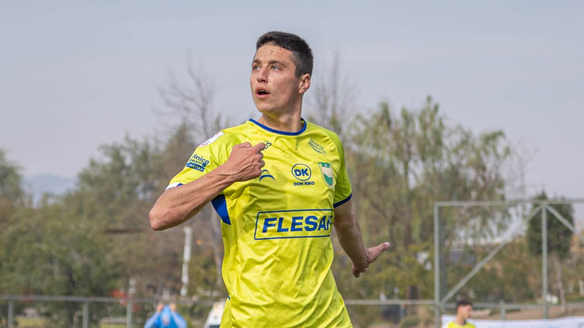Se formó en Colo Colo, tuvo el año más goleador de su carrera y sueña con el salto: “Quiero jugar en una categoría mayor”