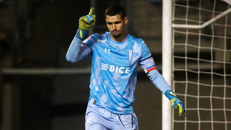 En la UC saben que Dituro podría llegar a Colo Colo: “Uno quisiera nunca verlos con la camiseta rival”