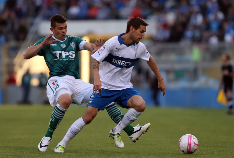 El delantero defendió la camiseta de Santiago Wanderers y se hizo un nombre en el fútbol chileno. Foto: Aton.