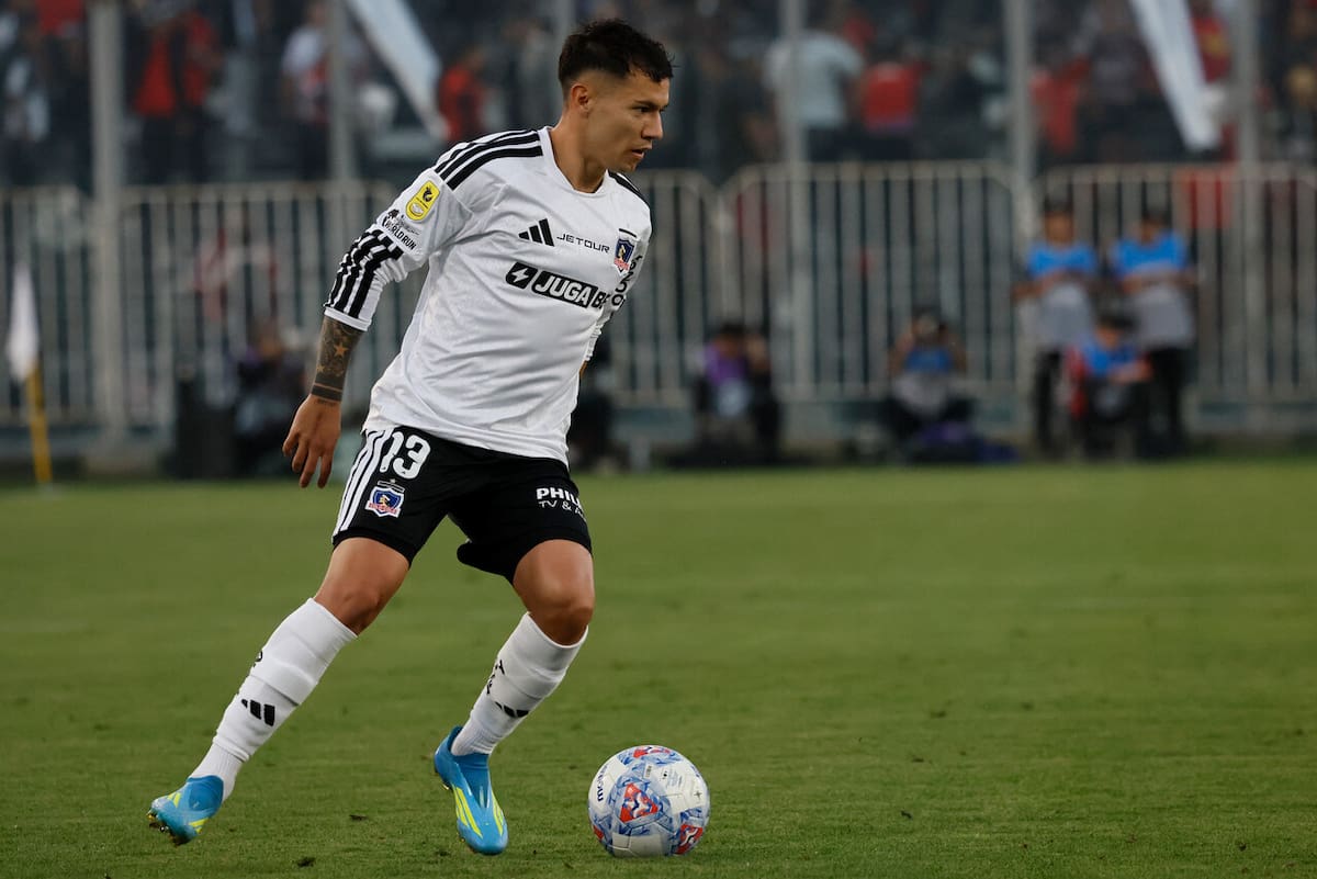 Sigue sin convencer en Colo-Colo. Foto: Agencia Aton.