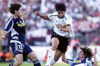 “Gracias por tantas alegrías”: el emotivo mensaje de jugador formado en la U a Matías Fernández