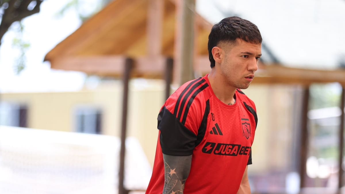 Siguen las malas para Matías Fernández en Colo Colo: por esta razón no entró a la convocatoria ante Audax