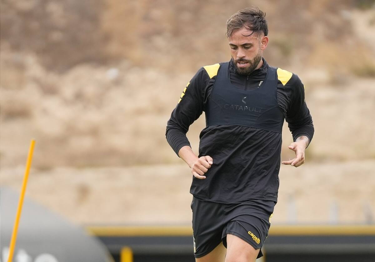 Al defensor se le busca una salida de Coquimbo Unido. Foto: @coquimbounidooficial