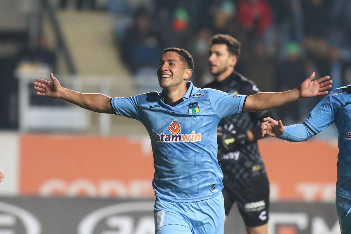 El volante de 23 años está en la mira del fútbol argentino.