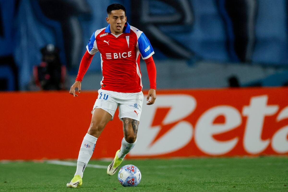 . El volante de la Universidad Católica. Foto: Agencia Aton.