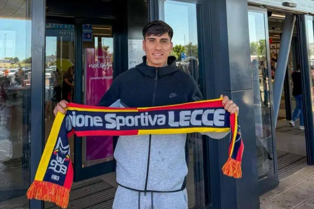 El joven zaguero saltó directamente desde Curicó Unido a Lecce de la Serie A de Italia.