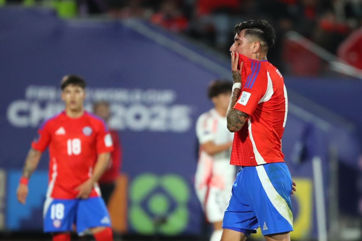 El joven seleccionado chileno aún no puede sumar minutos en el Lecce. Foto: Agencia Aton.