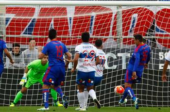 “La hinchada de la U es fiel, apasionada y va a todos lados; es una pena que no esté el domingo en el Claro Arena”