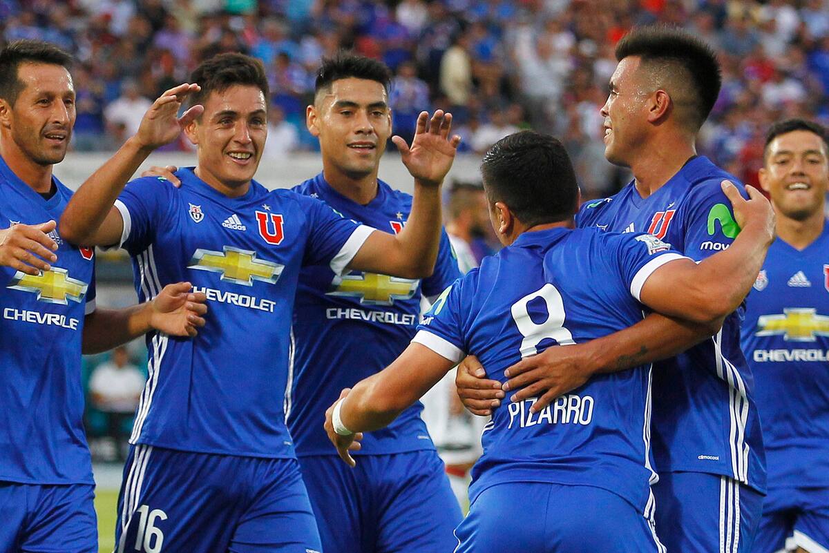 “Uno sueña con muchas cosas, pero nunca imaginé ganarme el cariño de los hinchas de la U. Foto: Aton.